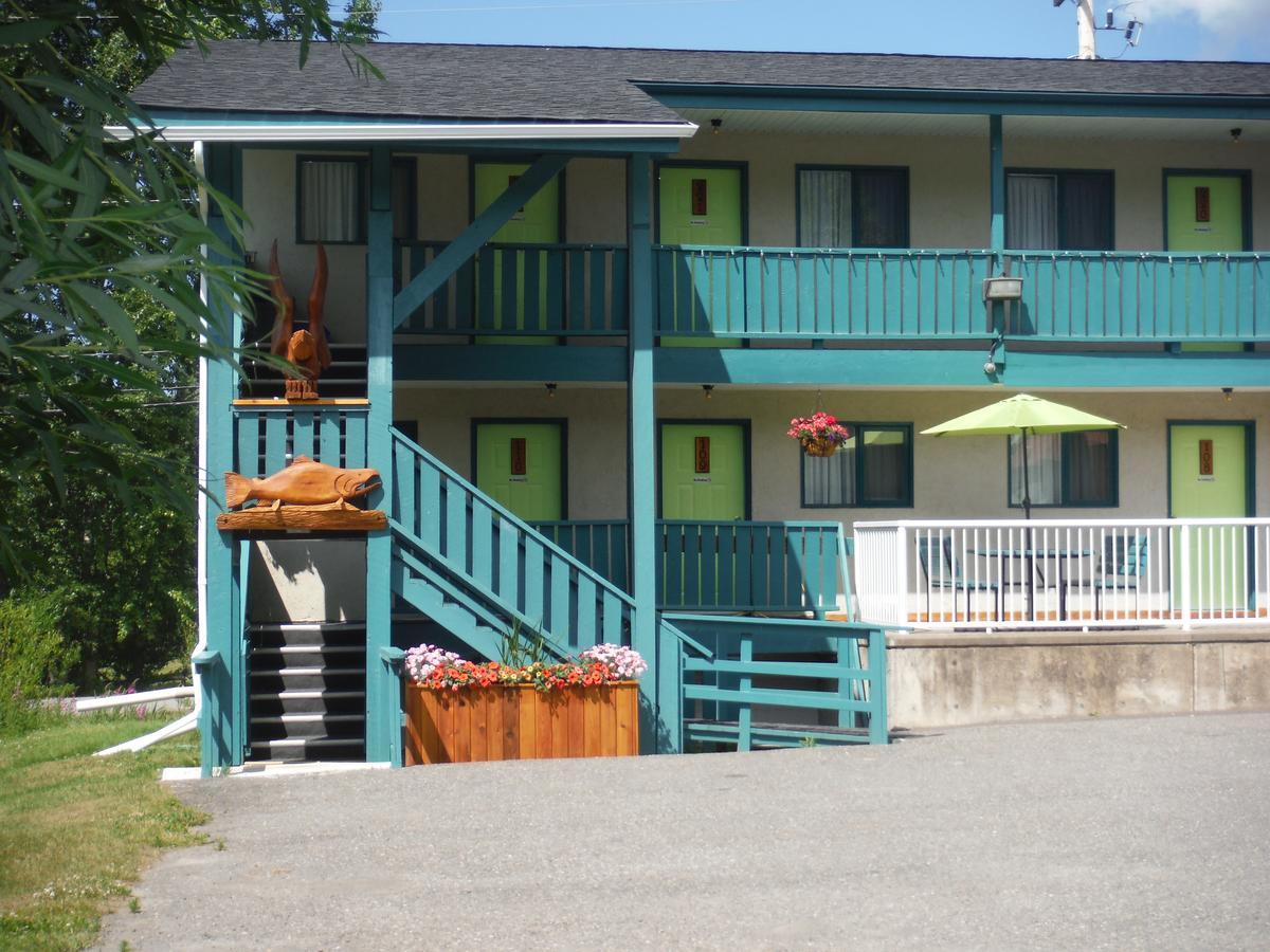 New Hazelton Robber'S Roost Motel מראה חיצוני תמונה