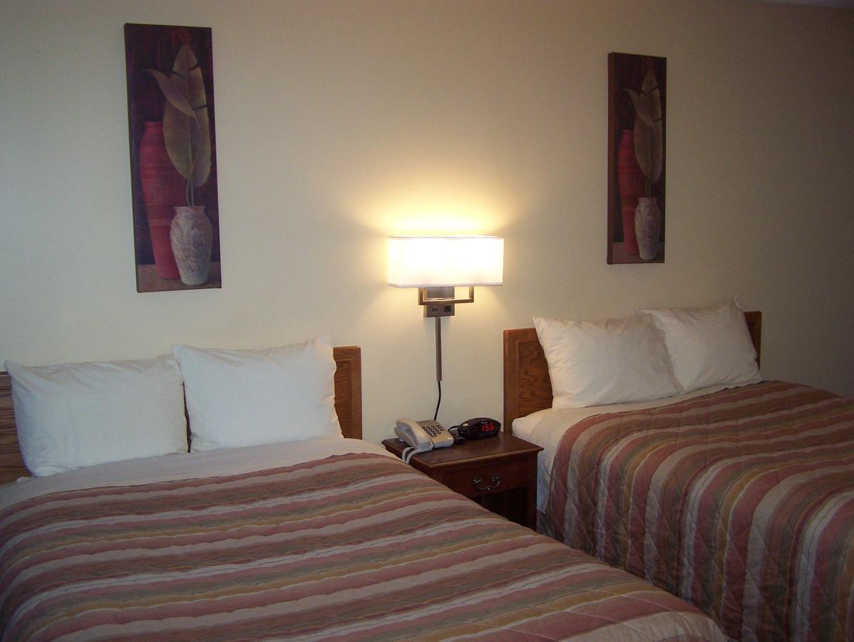 New Hazelton Robber'S Roost Motel מראה חיצוני תמונה